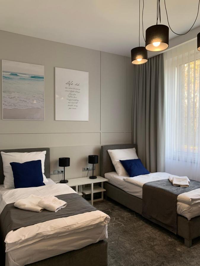 Hotel Coliber Klobuck Extérieur photo