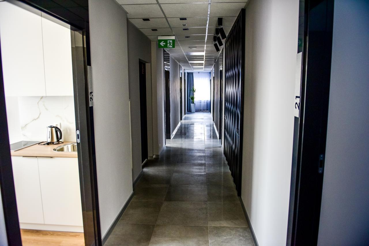 Hotel Coliber Klobuck Extérieur photo
