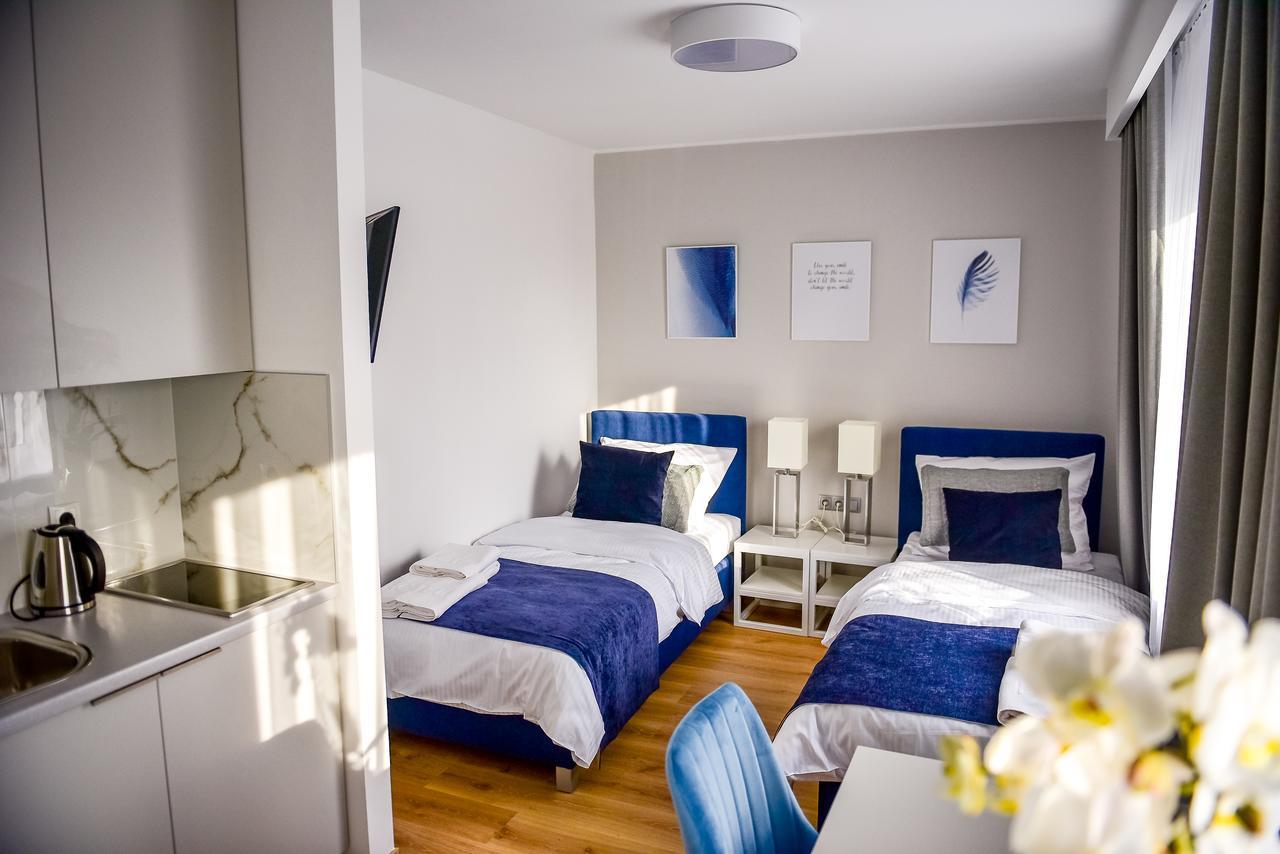 Hotel Coliber Klobuck Extérieur photo